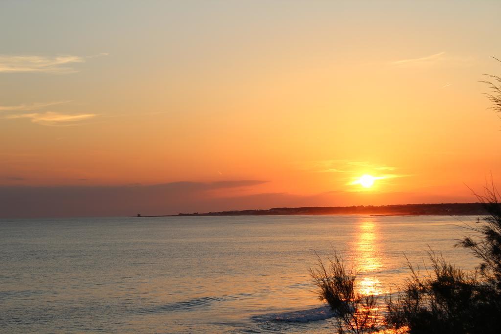 Due Passi Dal Mare Bed & Breakfast Torricella  Exterior foto