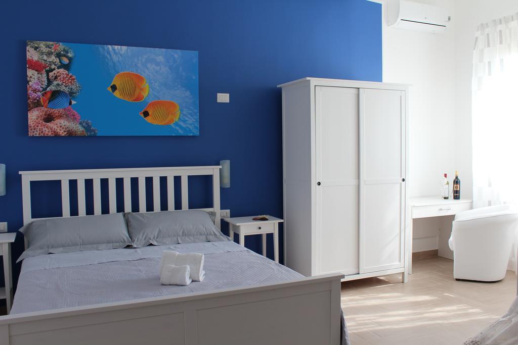 Due Passi Dal Mare Bed & Breakfast Torricella  Exterior foto