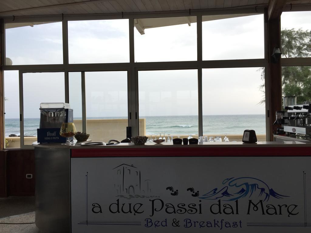 Due Passi Dal Mare Bed & Breakfast Torricella  Exterior foto