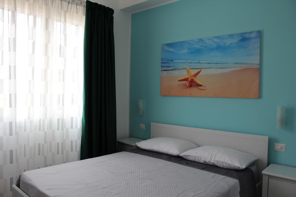 Due Passi Dal Mare Bed & Breakfast Torricella  Exterior foto