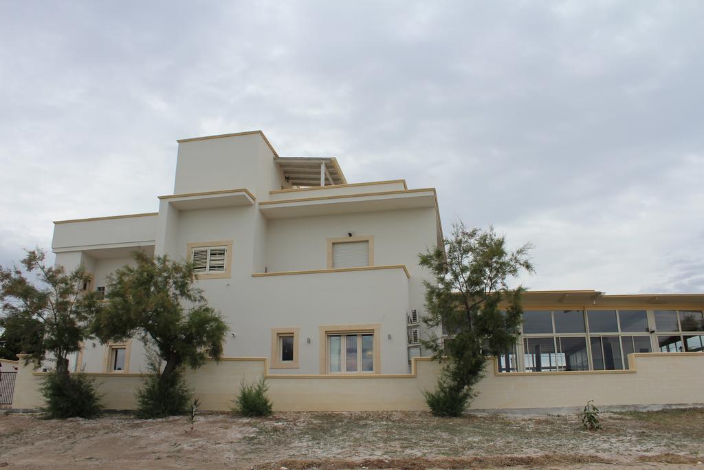 Due Passi Dal Mare Bed & Breakfast Torricella  Exterior foto
